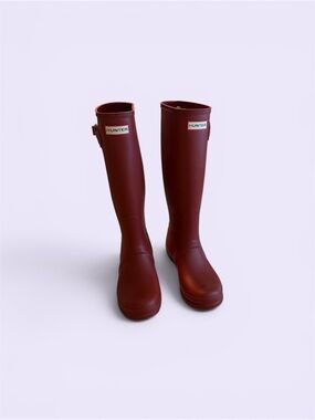 Hunter Knee-High Rain Boots in Deep Red